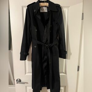 Aritzia Elegant Black Trench Coat